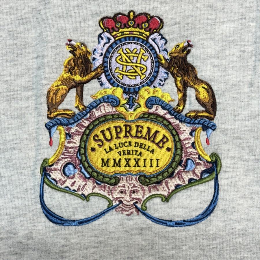 Supreme（シュプリーム） Supreme 23SS／ Crest Crewneck ／クレスト