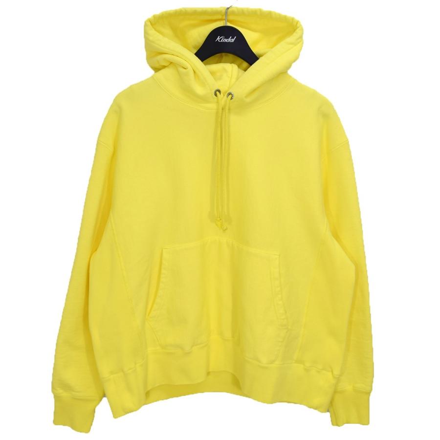UNIVERSAL PRODUCTS PRODUCTS． Built by YAAH PIECE DYED SWEAT 