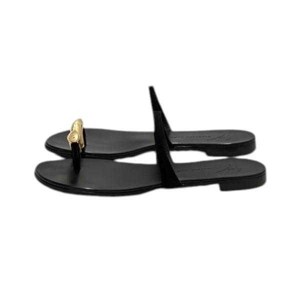 Giuseppe Zanotti（ジュゼッペザノッティ） オヤユビプレートサンダル