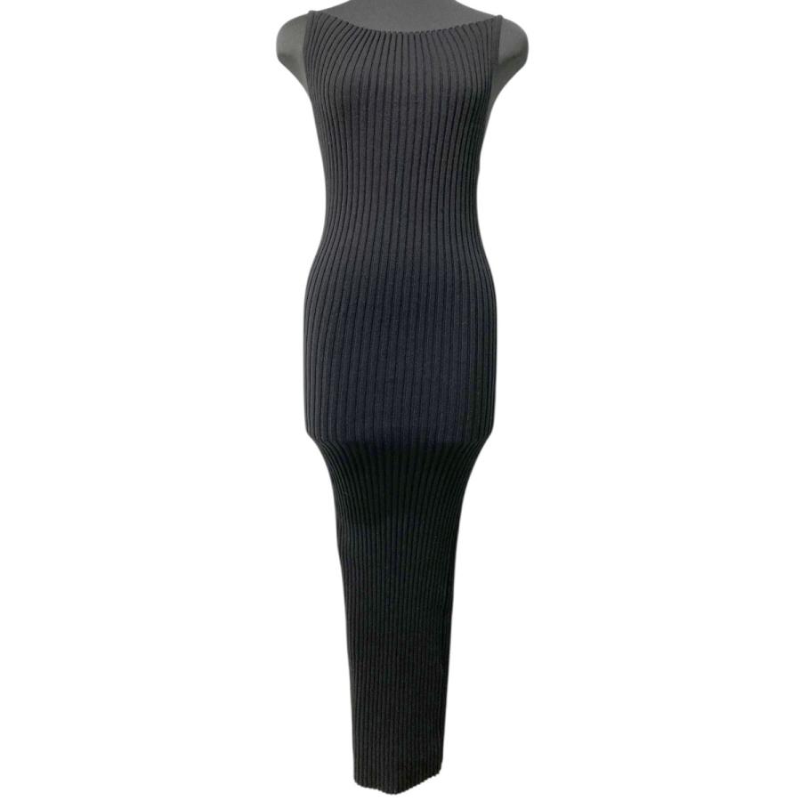 シシクイ 百々千晴 THE SHISHIKUI(Chiharu Dodo) Knit Cami Dress