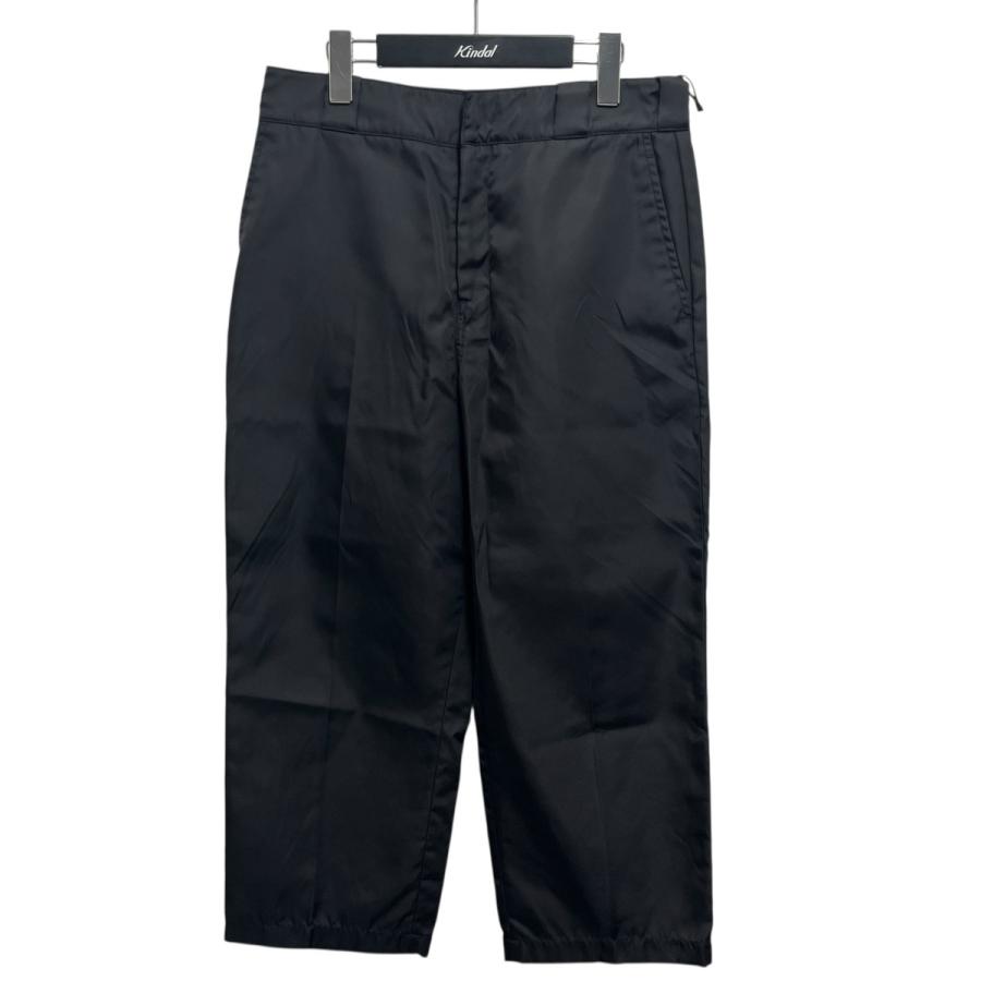 【MADE IN ITALY】PRADA ブラックナイロンパンツ PRADA（プラダ） ナイロンパンツ ブラック サイズ：40 : カインドオル