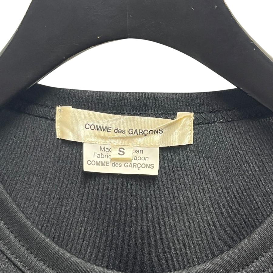 COMME des GARCONS（コムデギャルソン） カッティングデザインTシャツ 