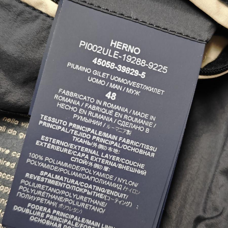 HERNO (ヘルノ)ブラックダウンベスト　サイズ表記48 HERNO (ヘルノ)ブラックダウンベスト サイズ表記48