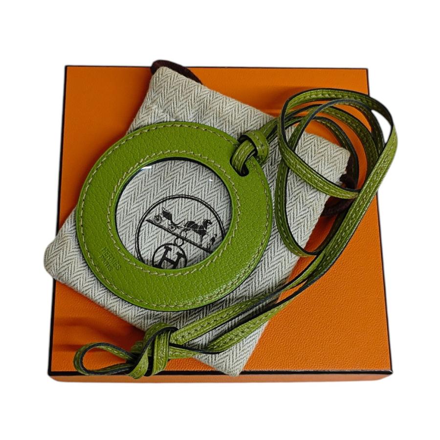 HERMES（エルメス） サークルレザー ペンダントルーペネックレス