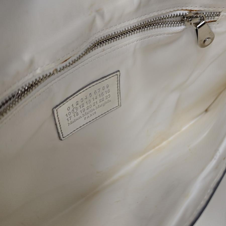 Maison Margiela（メゾンマルジェラ） エナメルクラッチバッグ S40637