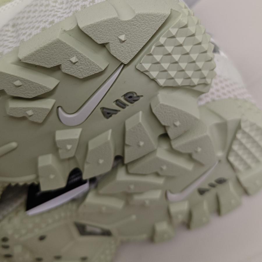 ナイキ NIKE AIR HUMARA Jade Horizon スニーカー FJ7109-300 オリーブ サイズ：27.5cm_7