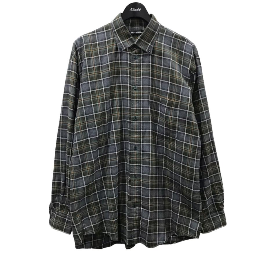 BALENCIAGA 【値下げ】BALENCIAGA バックロゴプリントチェック柄ボタン 