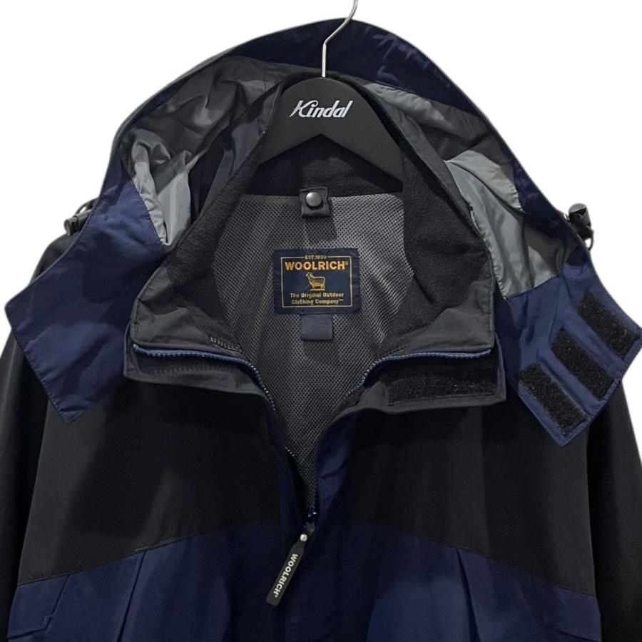 WOOLRICH（ウールリッチ） マウンテンパーカー ネイビー・ブラック