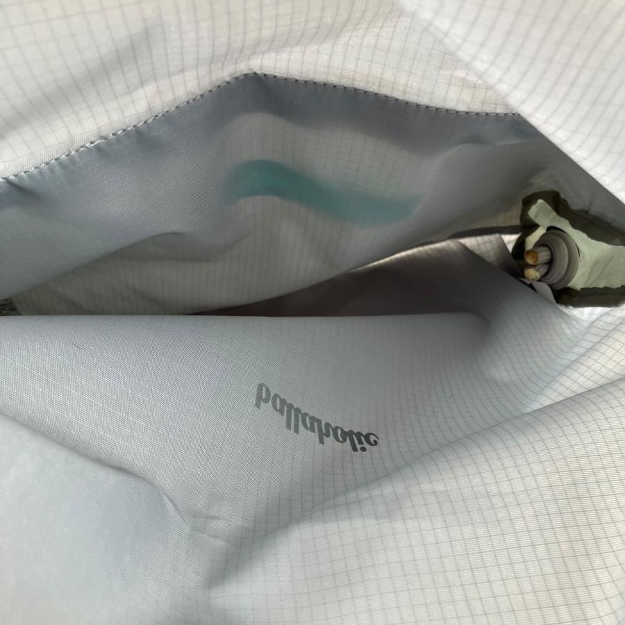 ballaholic（ボーラホリック） 【値下げ】ballaholic Logo Zip Pocket