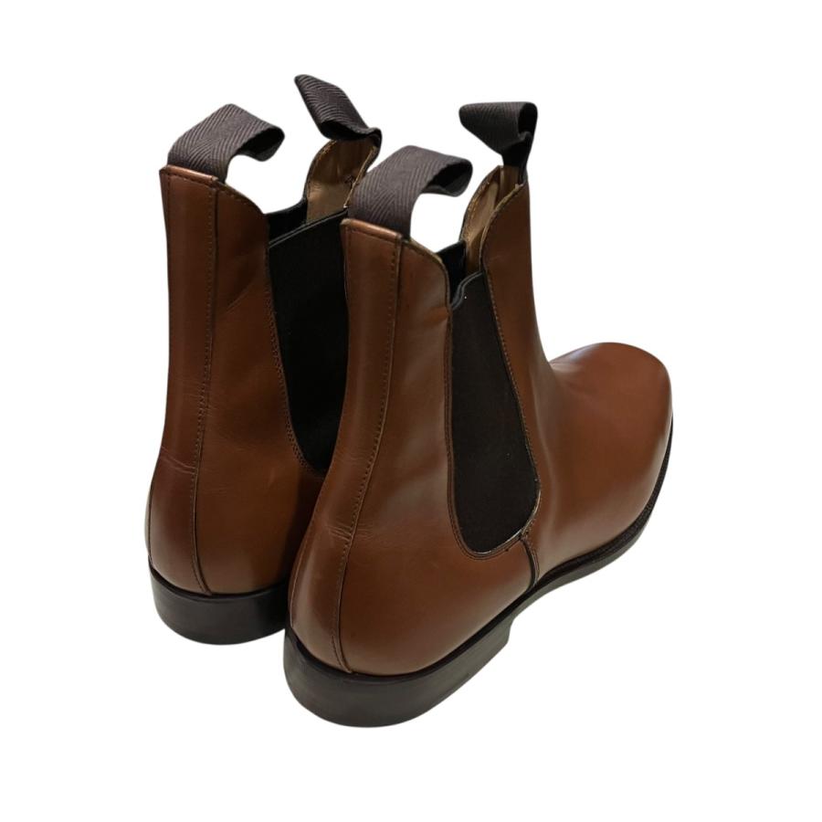Tricker