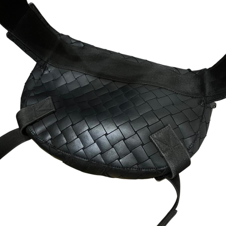 人気✨ボッテガヴェネタ ウエストバッグ イントレチャート ブラック BOTTEGA VENETA（ボッテガ・ヴェネタ） イントレチャートウエスト