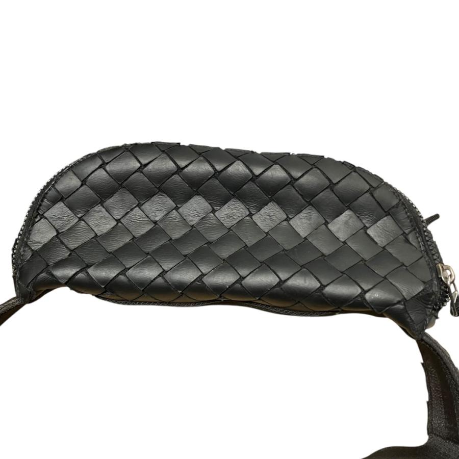 BOTTEGA VENETA（ボッテガ・ヴェネタ） イントレチャートウエスト