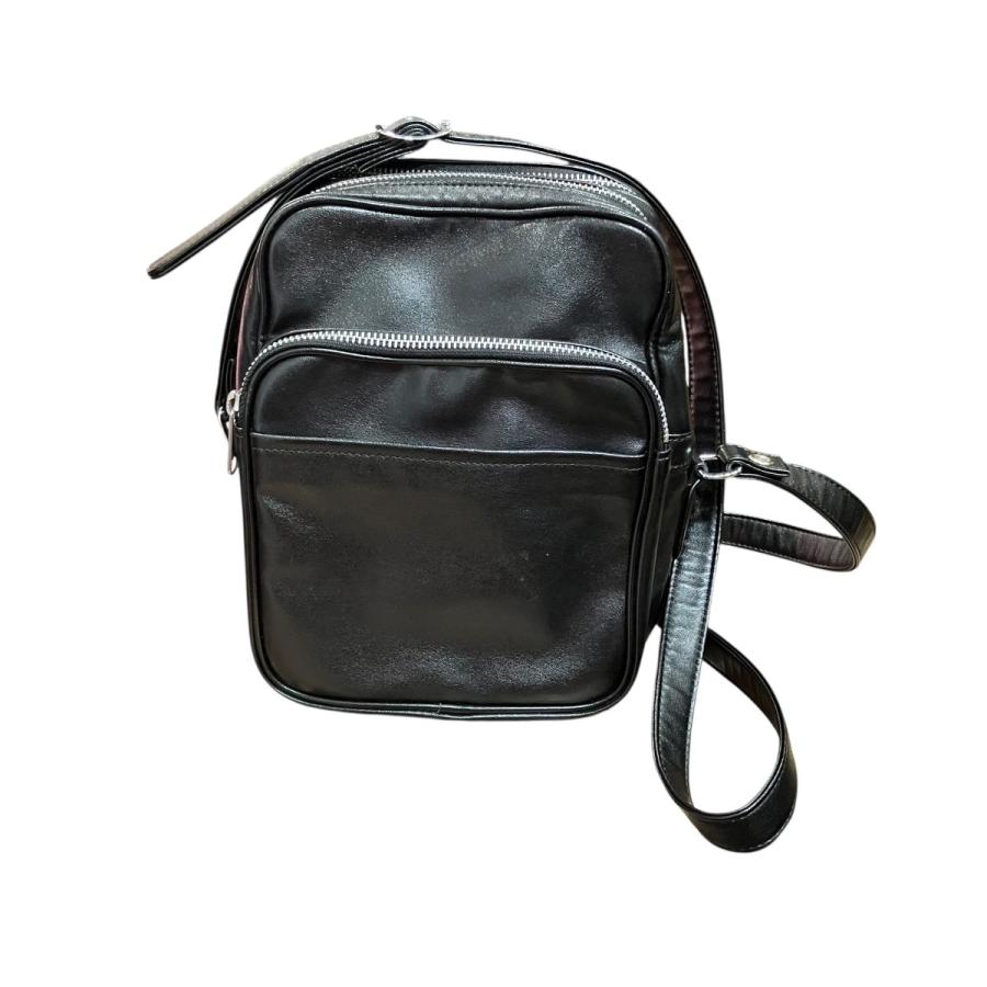COMME des GARCONS レザーショルダーバッグ COMME des GARCONS（コムデギャルソン） フェイクレザーショルダー
