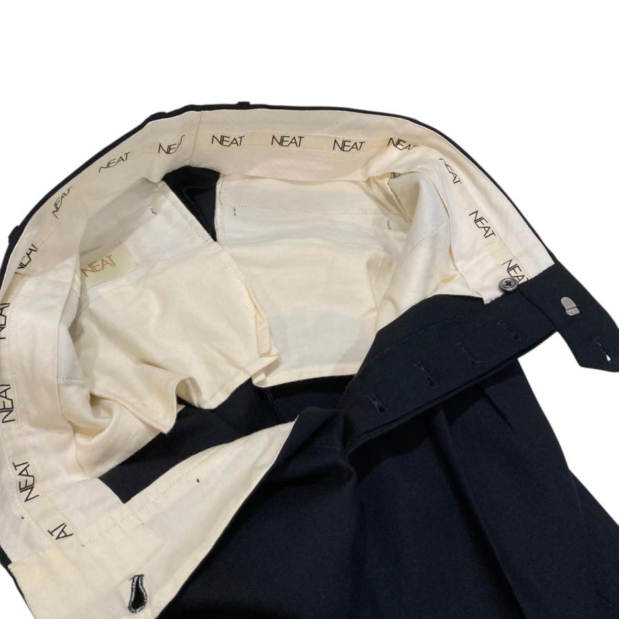 NEAT（ニート） 【値下げ】NEAT タックパンツ ダークネイビー サイズ