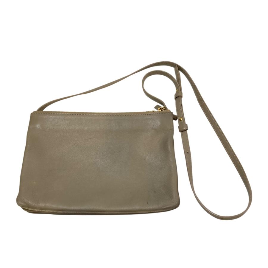 CELINE（セリーヌ） 【値下げ】CELINE トリオショルダーバッグ 