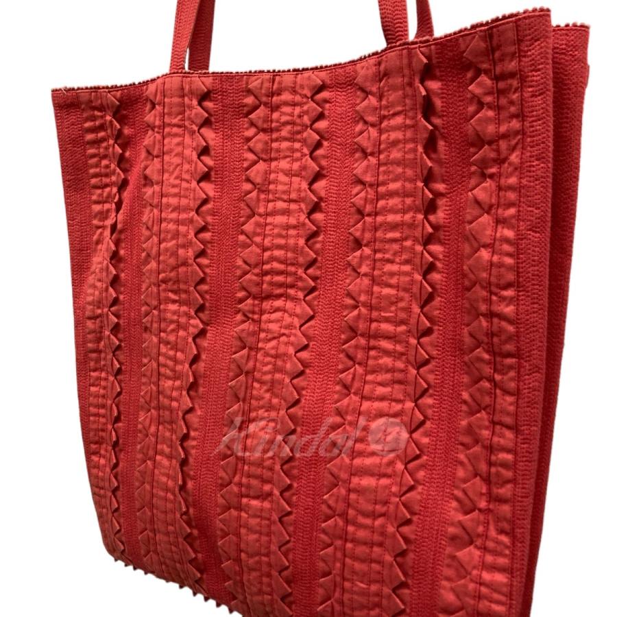 TAMASHA(ISSEY MIYAKE Haat) デザイントートバッグ レッド サイズ