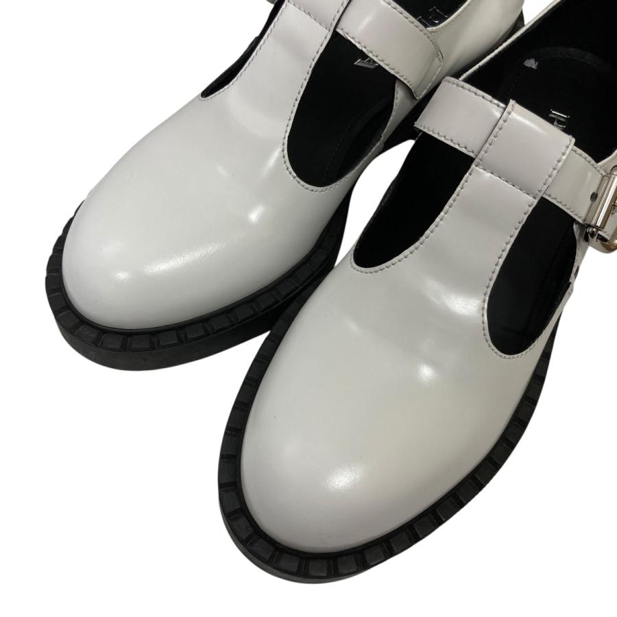 プラダ PRADA メリージェーン レザーベルトシューズ ホワイト サイズ