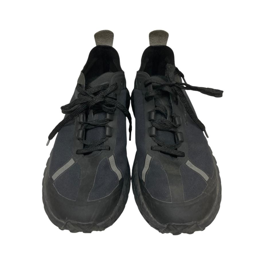 値下げ】norda 001-M Stealth Black ローカットスニーカー