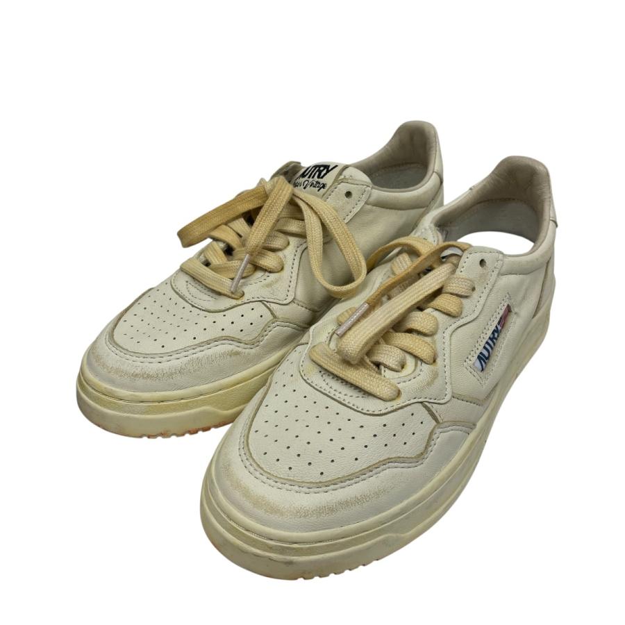 値下げ】AUTRY MEDALIST LOW SUPER VINTAGE SNEAKERS IN WHITE