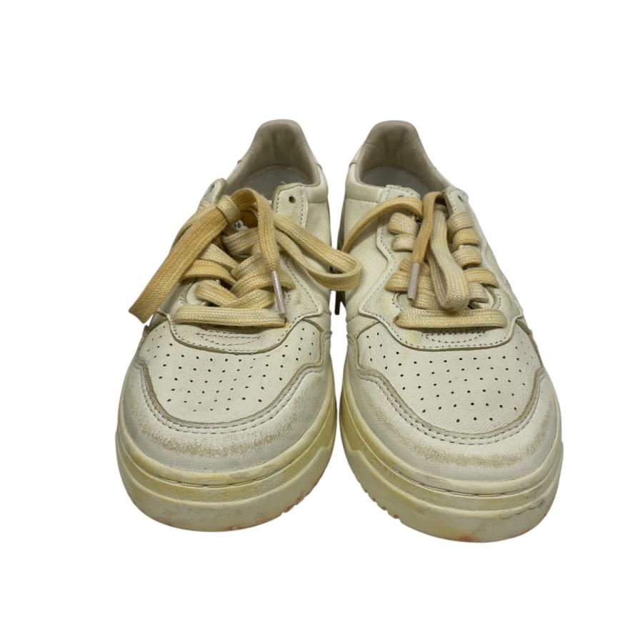 値下げ】AUTRY MEDALIST LOW SUPER VINTAGE SNEAKERS IN WHITE