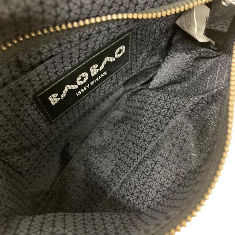 BAO ISSEY MIYAKE 【値下げ】BAO Platinum Coffret Shoulder Bag in