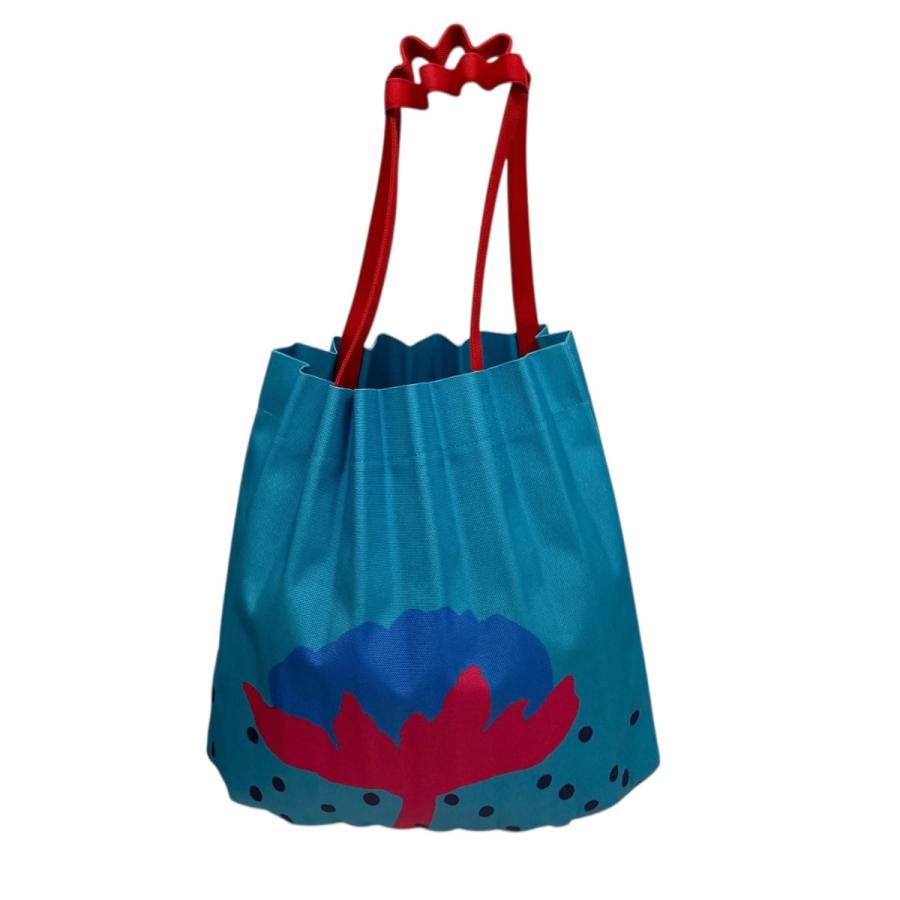 me ISSEY MIYAKE ミーイッセイミヤケ GROW TRUNK PLEATS BAG プリーツ