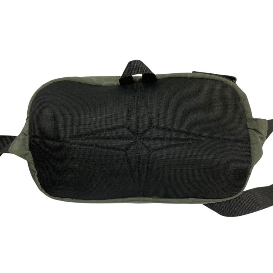 美品　ストーンアイランド　stone  　ボディバッグ STONE ISLAND（ストーン アイランド） ナイロンメタル ボディーバッグ