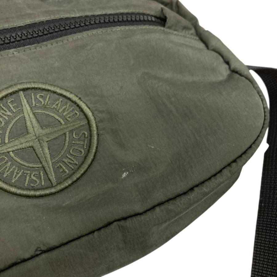STONE ISLAND（ストーン アイランド） ナイロンメタル ボディーバッグ