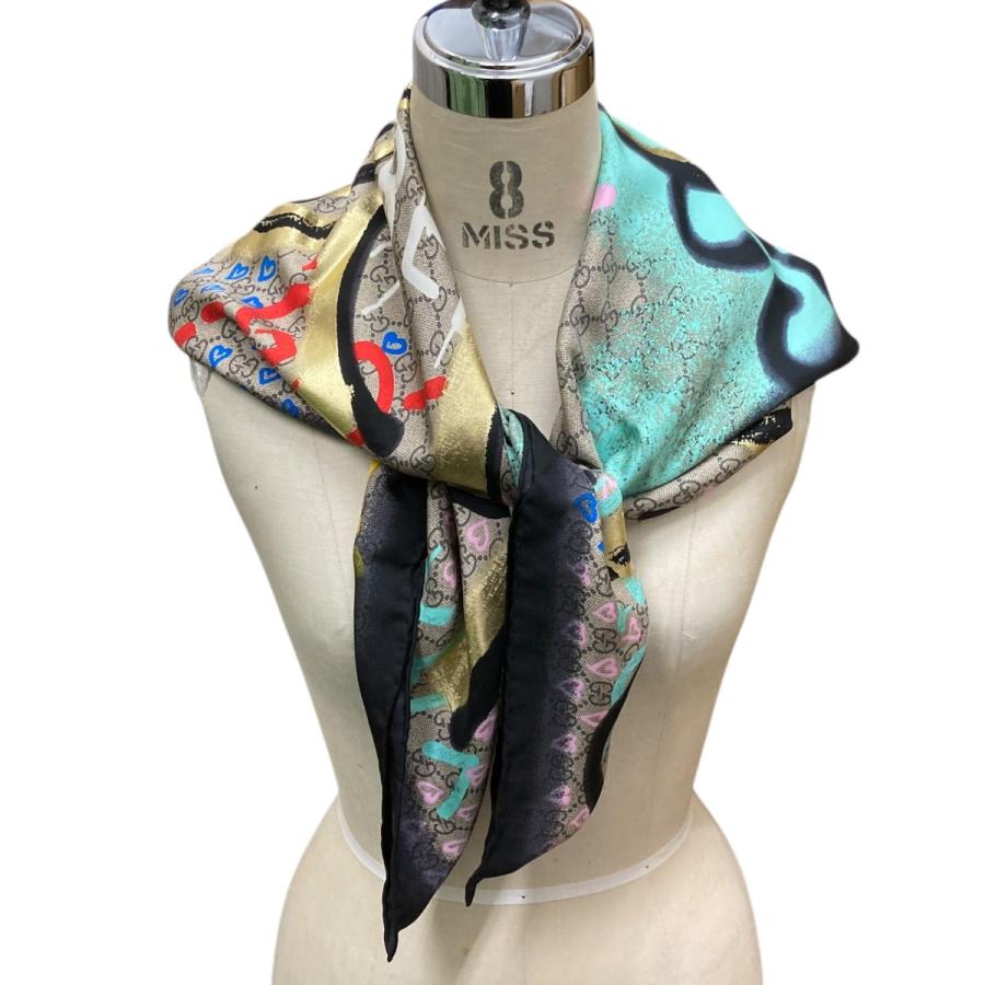 GUCCI（グッチ） 大判ペイントGGスカーフ ベージュ サイズ：表記無し