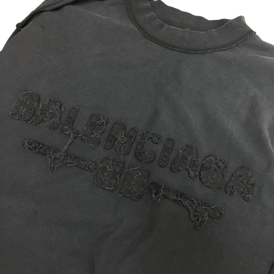 BALENCIAGA（バレンシアガ） ダメージ加工ロゴ刺しゅう半袖カットソー
