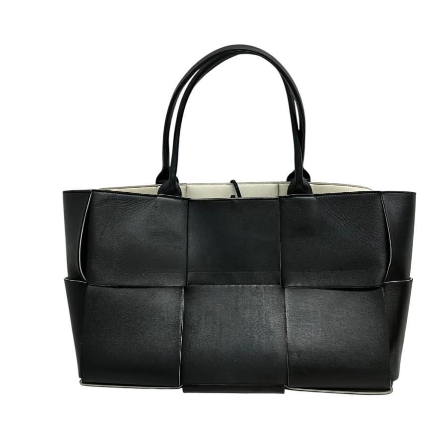 BOTTEGA VENETA（ボッテガ・ヴェネタ） ミディアム アルコトートバッグ