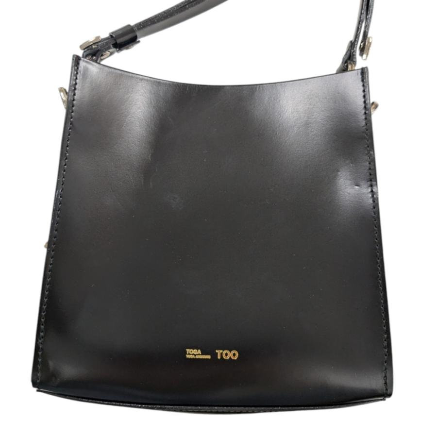 TOGA TOO SQUARE SHOULDER BAG スクエアショルダーバッグ ブラック (EC