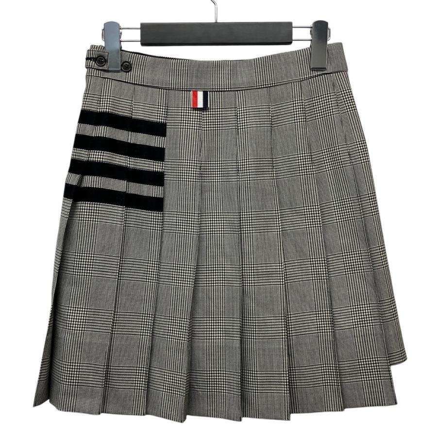 THOM BROWNE（トム ブラウン） ウールチェックプリーツスカート グレー