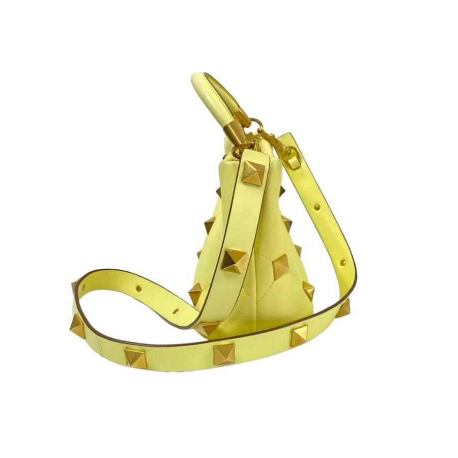 VALENTINO（ヴァレンティノ） 【値下げ】VALENTINO ローマンスタッズ