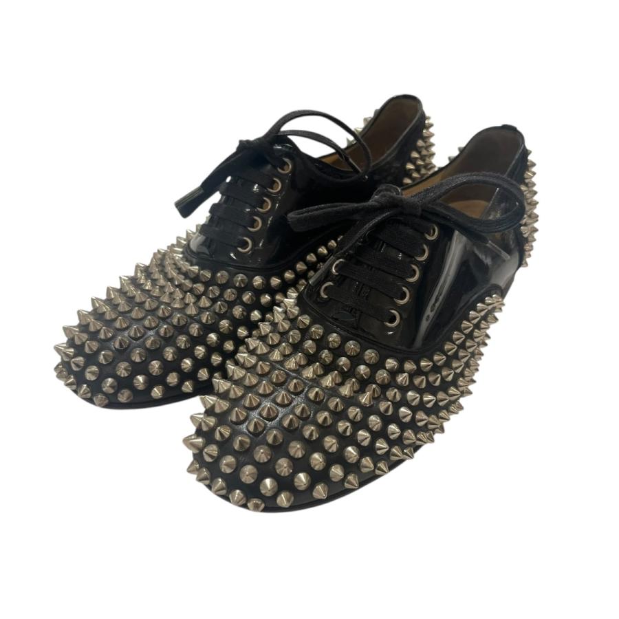 Christian Louboutin（クリスチャンルブタン） スタッズシューズ