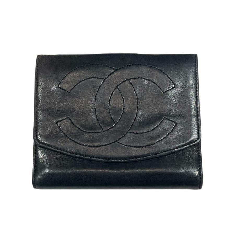 美品 シャネル ココマーク 二つ折り財布 CHANEL ラムスキン CHANEL（シャネル） デカココマーク ラムスキン 2つ折り財布 ブラック