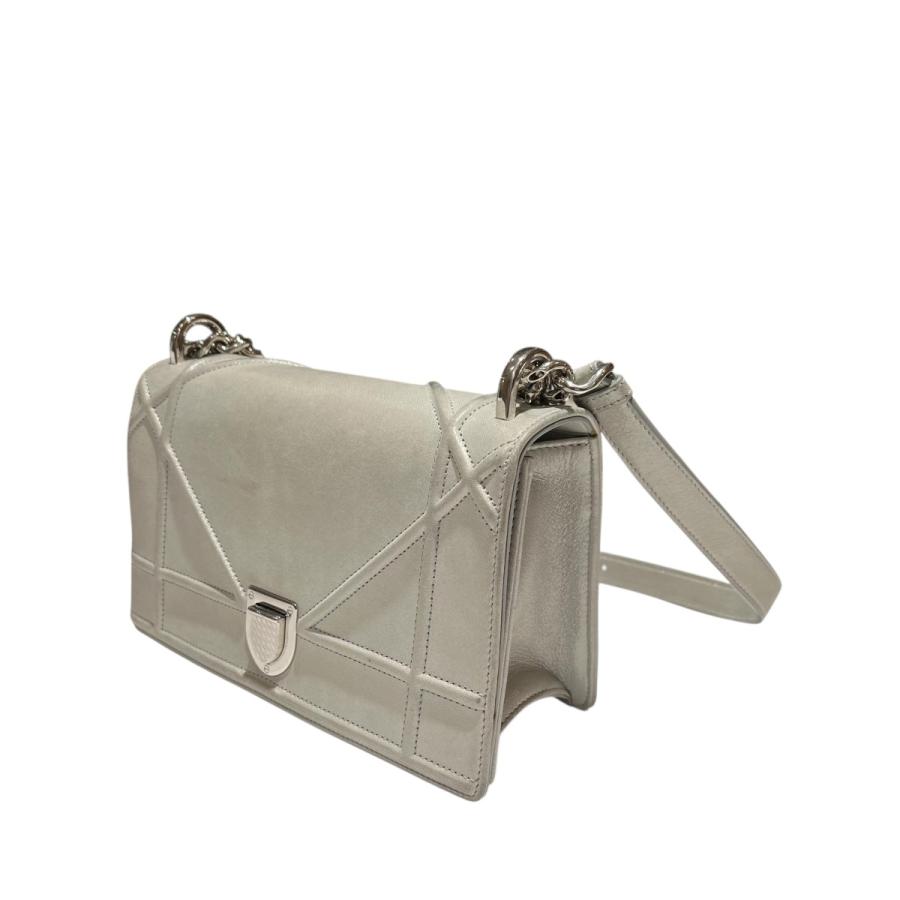 Christian Dior（クリスチャン・ディオール） ディオラマ チェーン