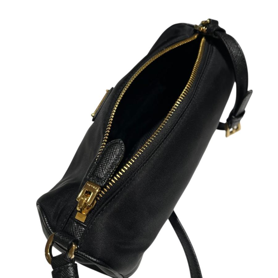 PRADA（プラダ） PRADA Re-Nylon ポーチ ショルダーバッグ 1NE058