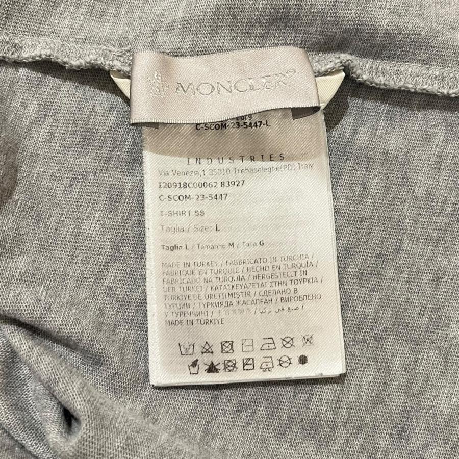 MONCLER（モンクレール） ロゴワッペン Tシャツ I20918C00062 グレー