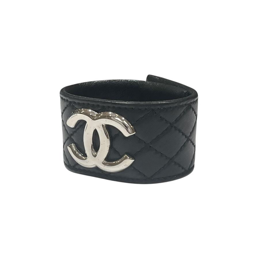 CHANEL シャネル バングル ブレスレット マトラッセ ココマーク ブラック CHANEL（シャネル） ココマーク マトラッセ レザー バングル ブラック