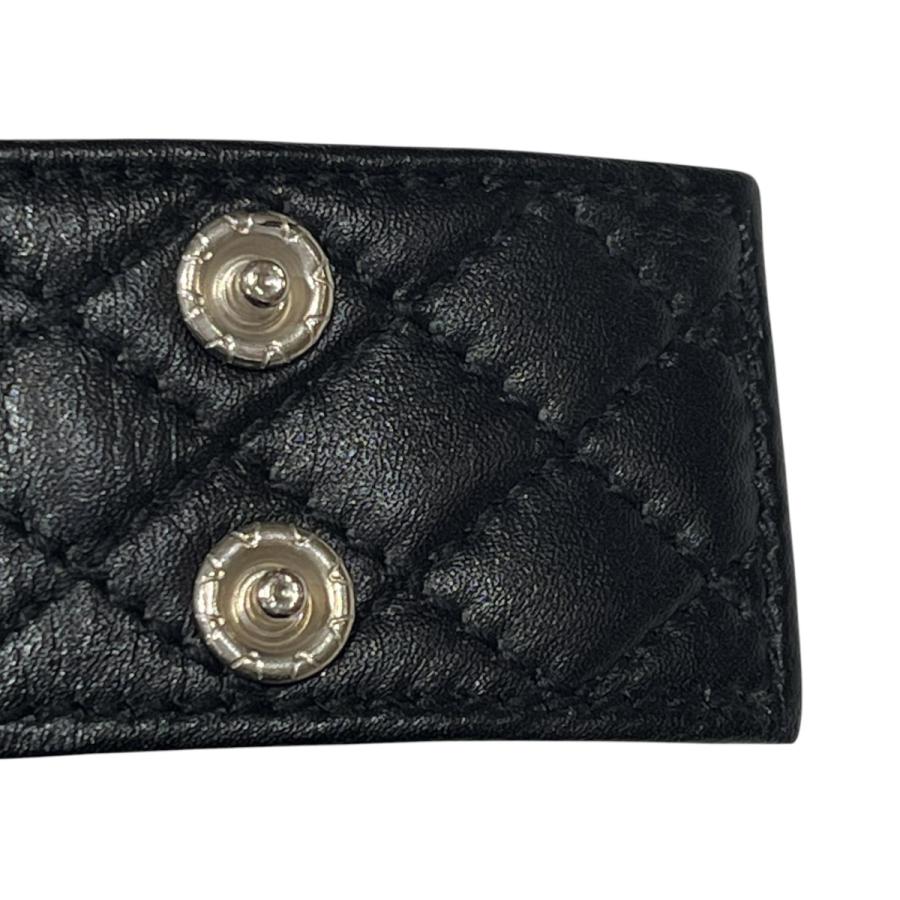 CHANEL（シャネル） ココマーク マトラッセ レザー バングル ブラック