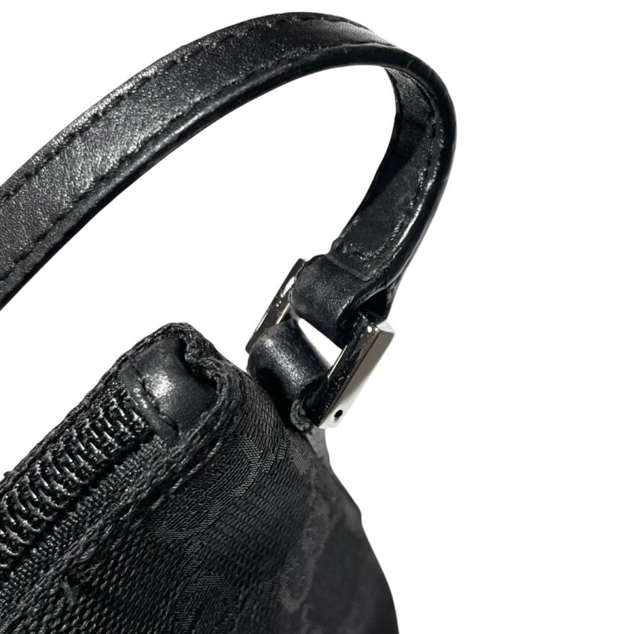 GUCCI（グッチ） GUCCI GGキャンバス アクセサリー ポーチ
