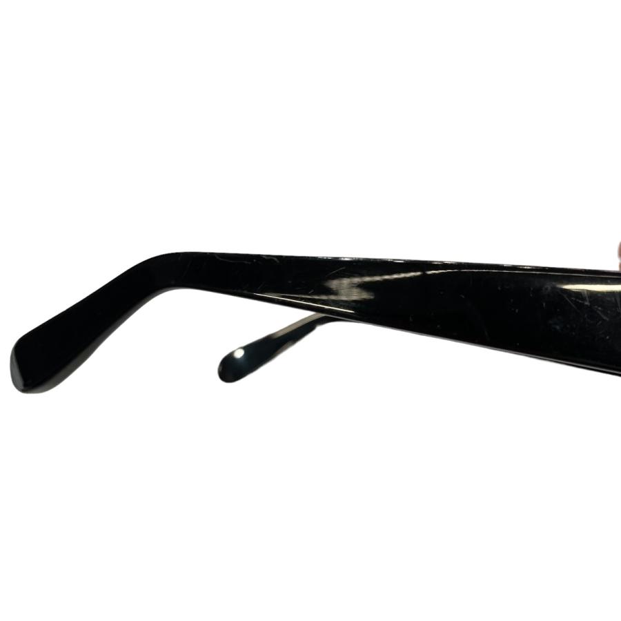 Acne Studios ブラック キャットアイ サングラス