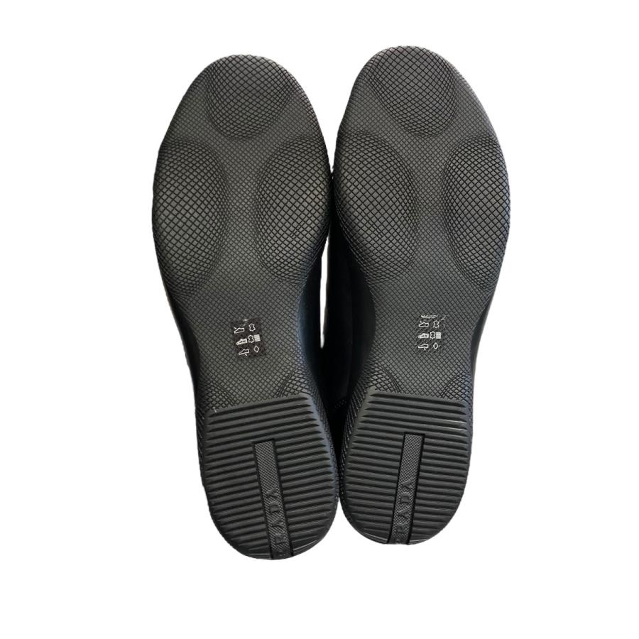 未使用✨ PRADA DNC 111 ローカットスニーカー 8 ブラック 未使用✨ PRADA DNC 111 ローカットスニーカー 8 ブラック