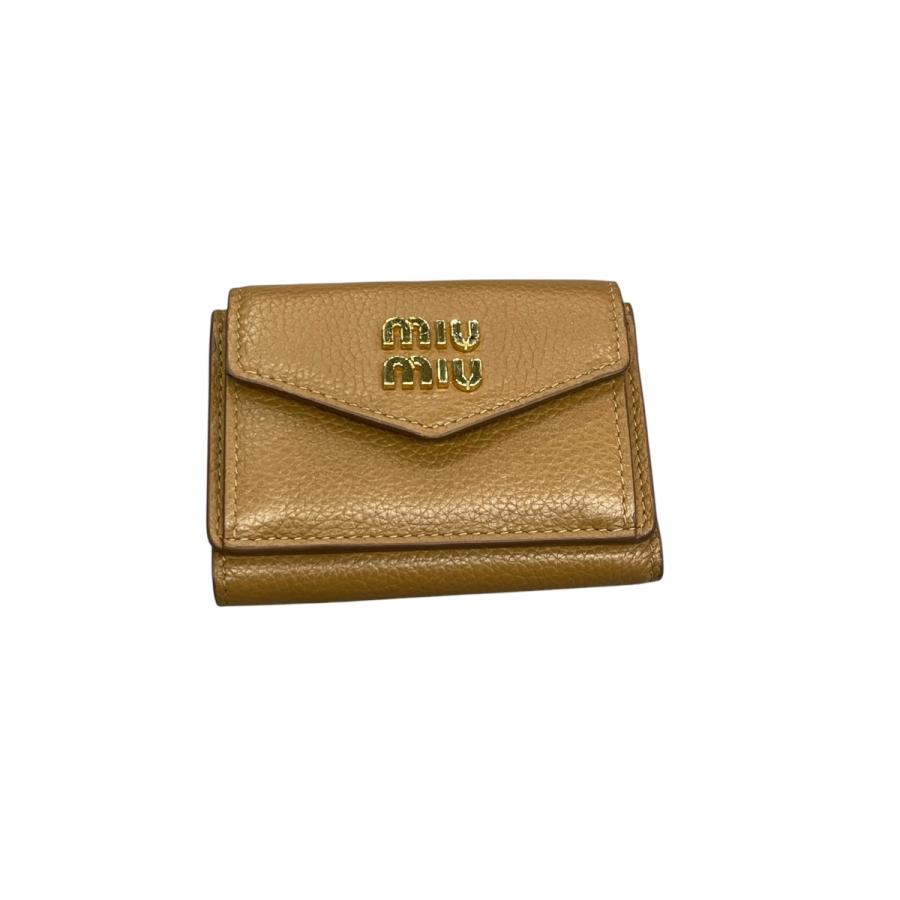 miu miu（ミュウミュウ） ヴィッテロダイノ レザー財布 3つ折り財布