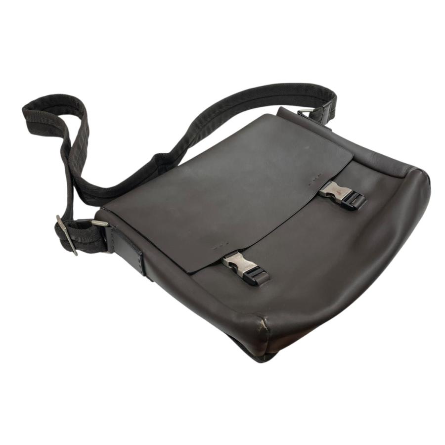 PRADA（プラダ） ショルダーバッグ 44 ブラック : カインドオルYahoo