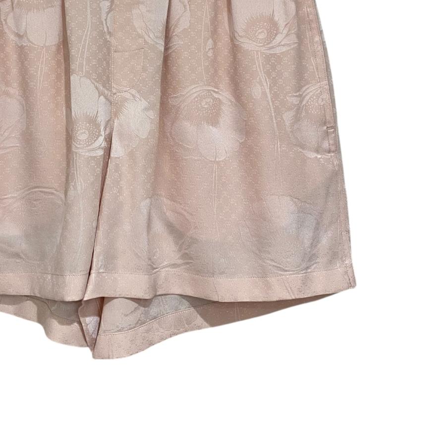 GUCCI フラワープリント ショートパンツ 38 GUCCI フラワープリント ショートパンツ 38