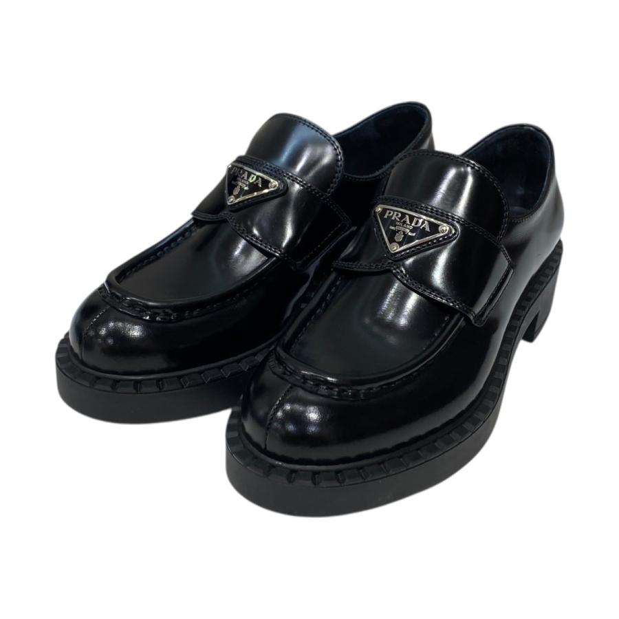 PRADA（プラダ） チョコレートローファー トライアングルロゴ 1D246M