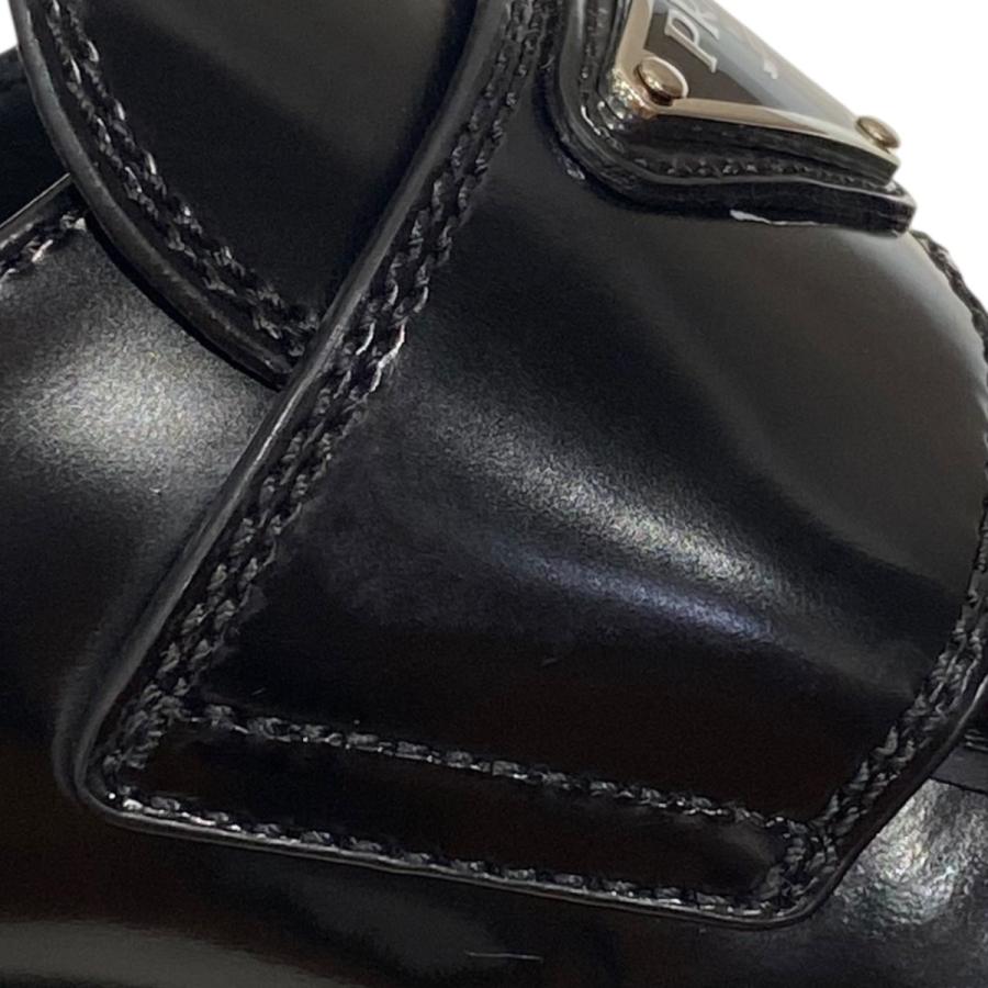 PRADA（プラダ） チョコレートローファー トライアングルロゴ 1D246M