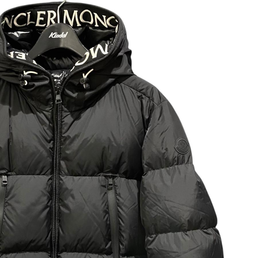 MONCLER（モンクレール） MONCLER MONTCLA ダウンジャケット